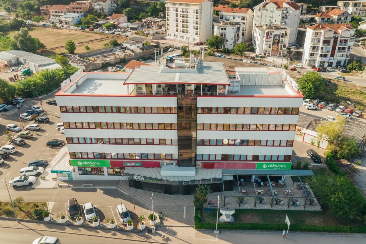 Centar Novi Hotel แฮร์เซ็ก-โนวี ภายนอก รูปภาพ