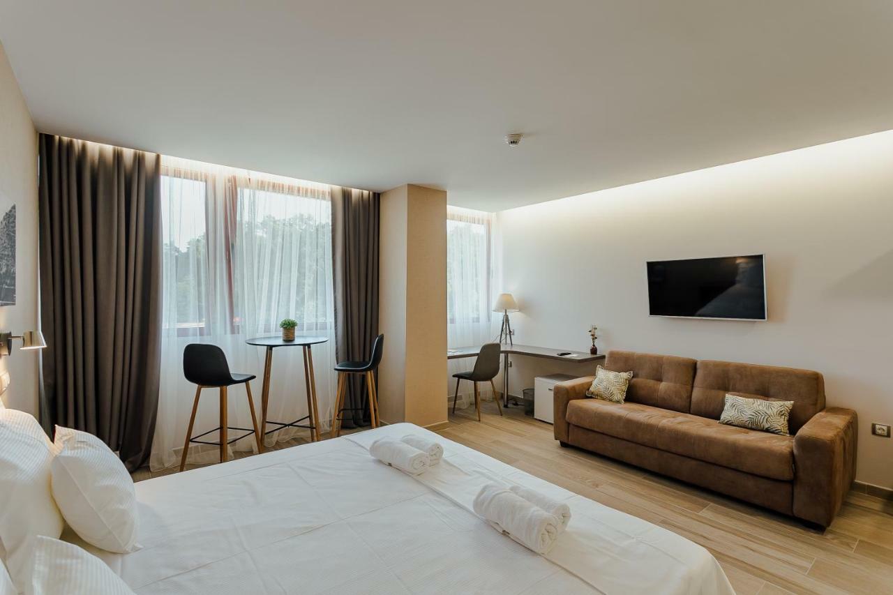Centar Novi Hotel แฮร์เซ็ก-โนวี ภายนอก รูปภาพ