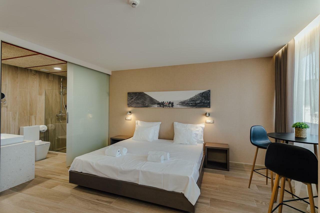 Centar Novi Hotel แฮร์เซ็ก-โนวี ภายนอก รูปภาพ