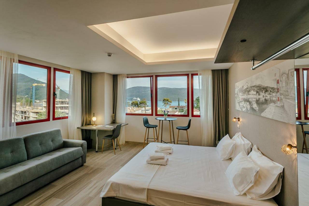 Centar Novi Hotel แฮร์เซ็ก-โนวี ภายนอก รูปภาพ